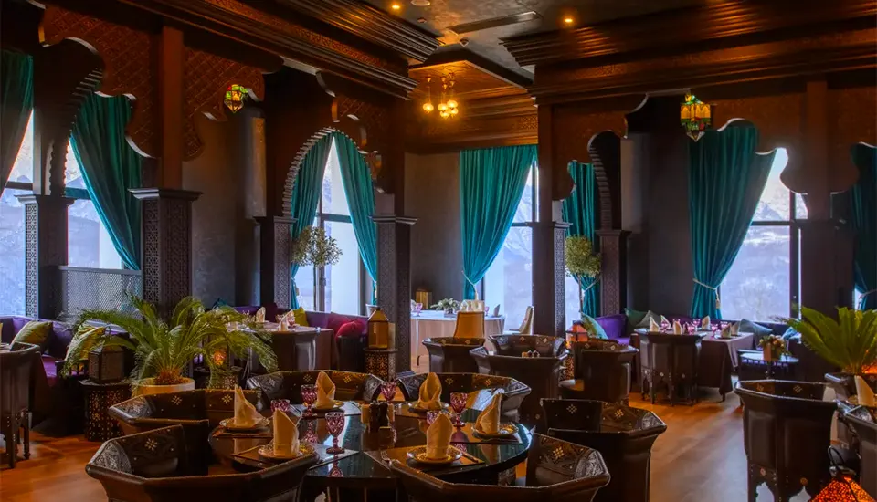 هتل رکسوس کراسنایا پولیانا سوچی